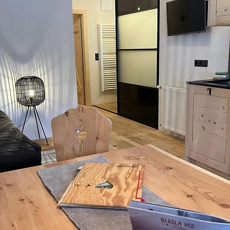 Apparthotel Bio Natur Refugium Blaslahof Santa Maddalena in Casies エクステリア 写真