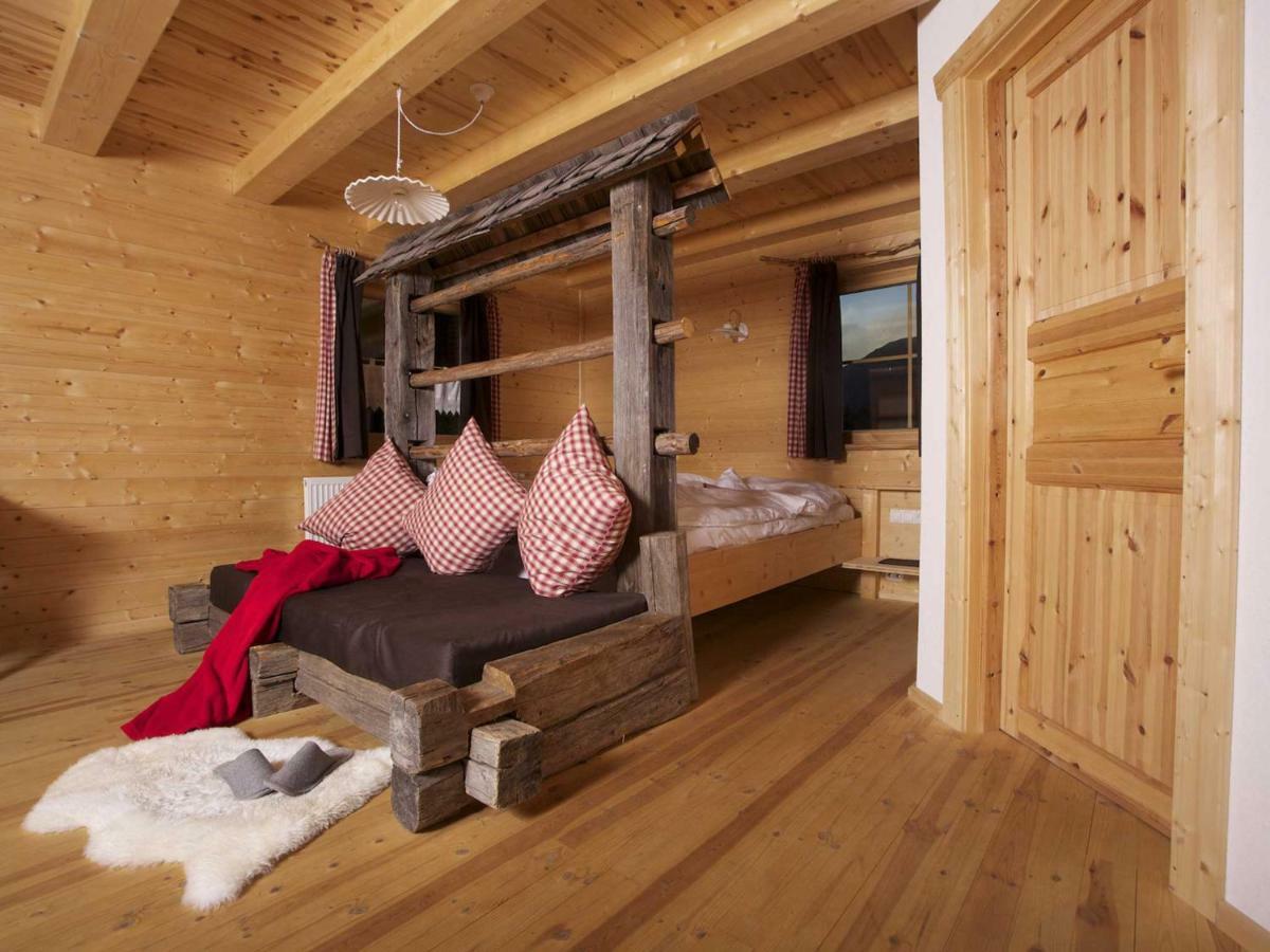 Apparthotel Bio Natur Refugium Blaslahof Santa Maddalena in Casies エクステリア 写真
